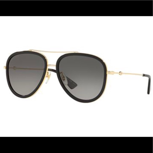 SOLD!! NEW, AUTHENTIC GUCCI GG0062S - Picture 4 of 8